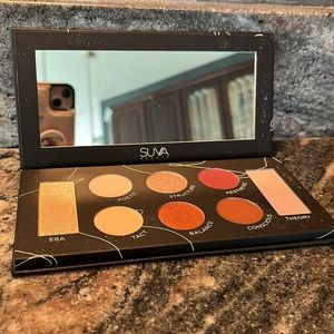 Suva Beauty Protégé 8 Pan Palette